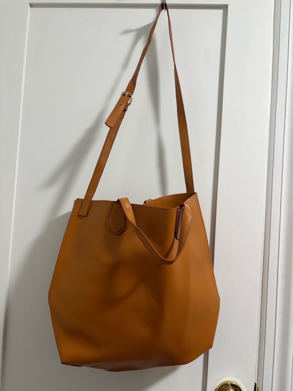 Minimal Tan Leather-Style Satchel Tote with Adjustable Strap